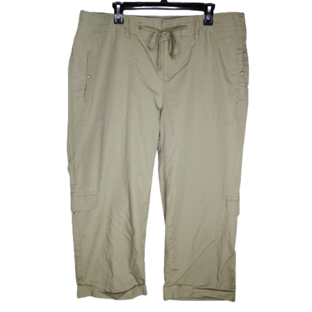 🩳Avenue🩳 Cropped Cargo Cotton Khaki Pants Sz 18